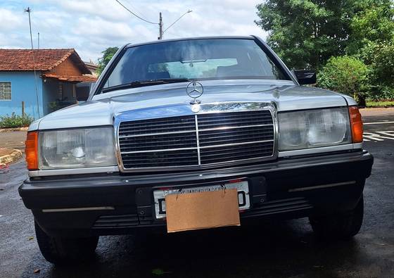 MERCEDES-BENZ 190 E 1.8 SEDAN 8V GASOLINA 4P MANUAL